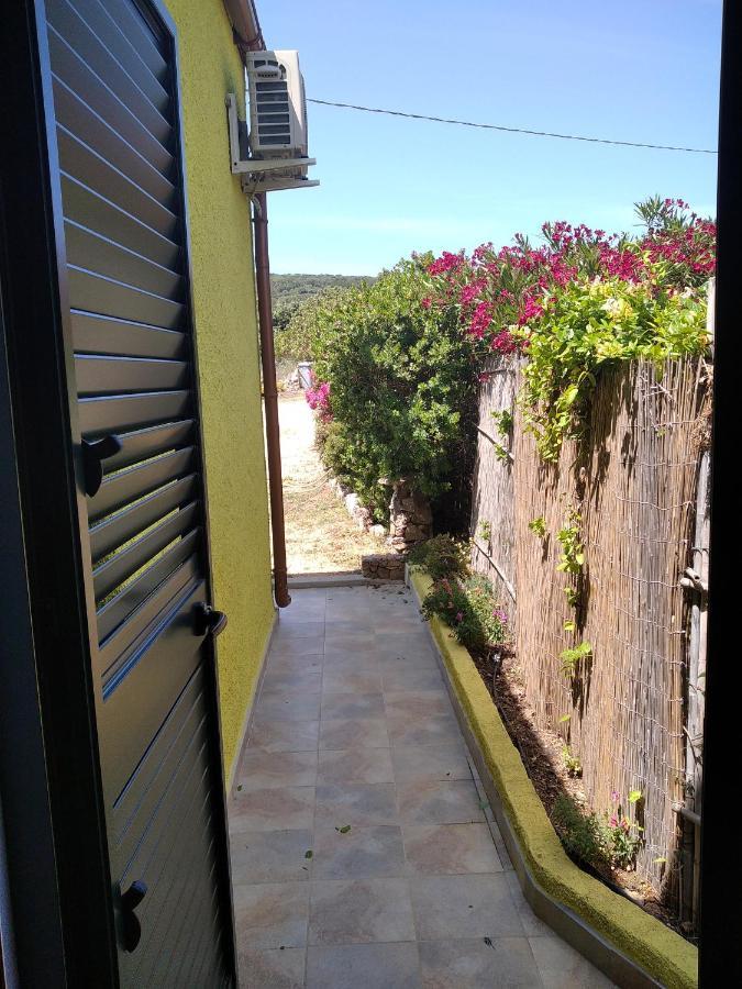 B&B Li Salcuneddi Aglientu Exterior foto